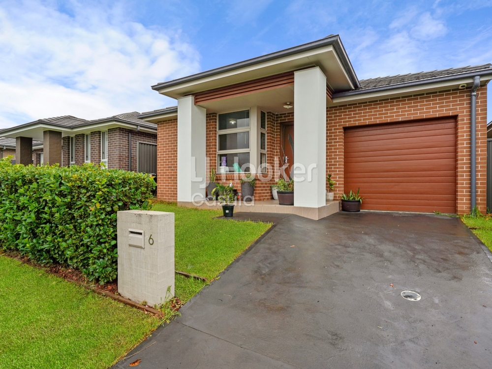 6 Myall Street Gregory Hills, NSW 2557
